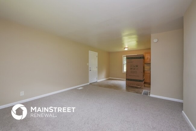 Photo - 2374 Baywood Dr SE