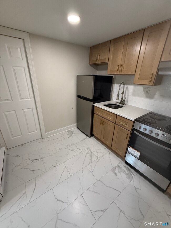 Photo - 18-Unit Cherry St