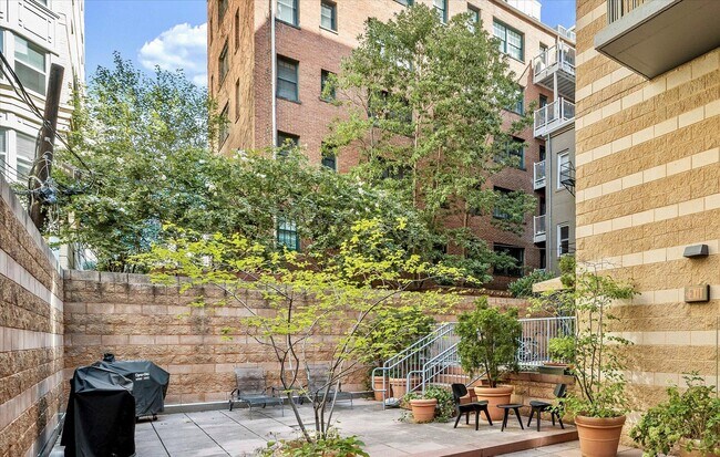 Photo - 1001 L St NW Unidad 309