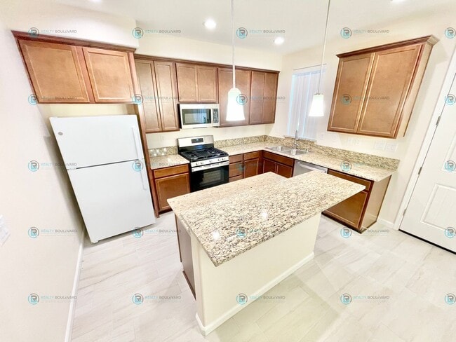 Photo - 3-Bedroom 2.5 Bathroom 2 car garage Condo in Carson City