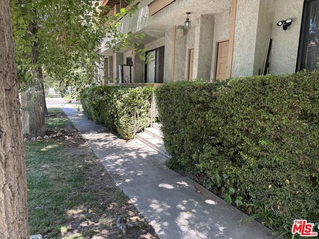 Building Photo - 4260 Cedros Ave Unit C Rental