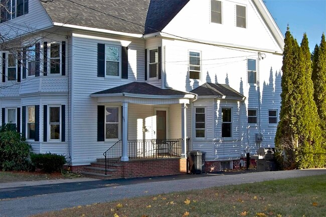 Photo - 435 Broad St