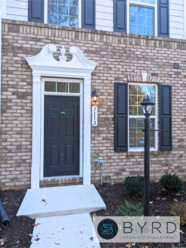 Photo - 1113 Ewing Pk Lp