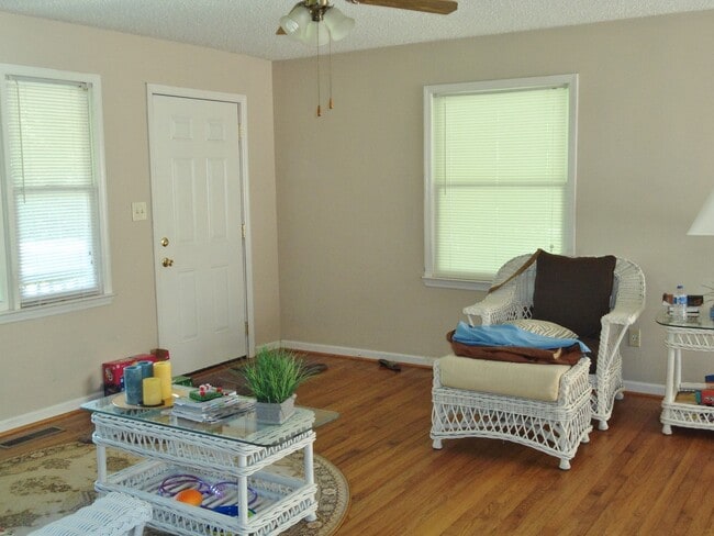 Photo - Home available for rent in Gardendale! Available to View with 48 Hours Notice!!!