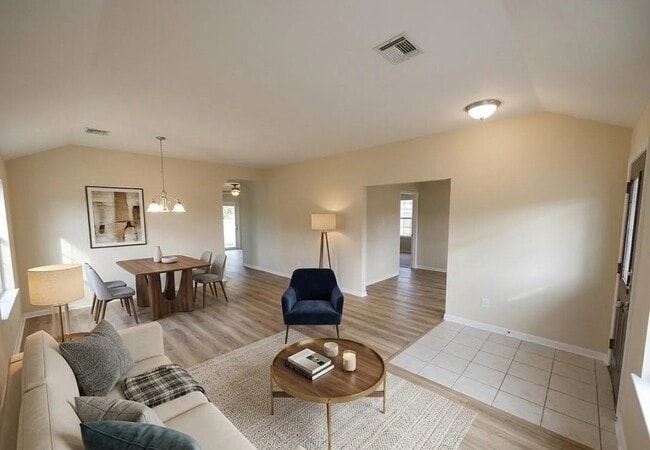 Photo - 21522 Pointed Oak Ln