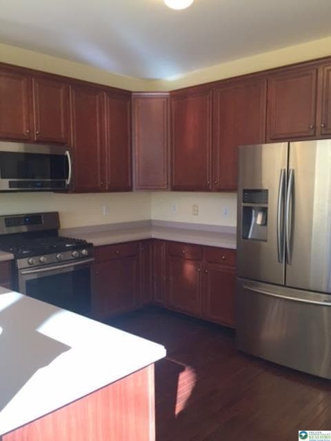 Photo - 606 N 41st St