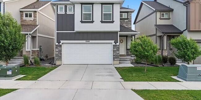 3249 E 1350 S - 3249 E 1350 S House