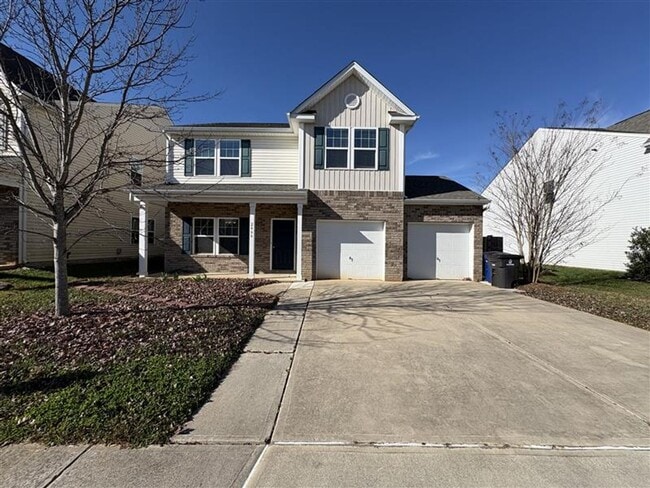 Building Photo - Rent Ready **Spacious 3-Bedroom Home with Open Concept & Large Fenced in Backyard**