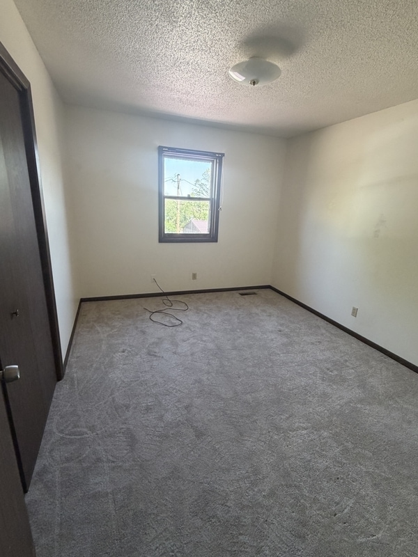 Photo - 524 Breezy Point Dr