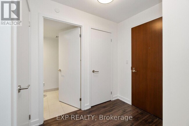 Photo - 120 Varna Dr Unité 1117