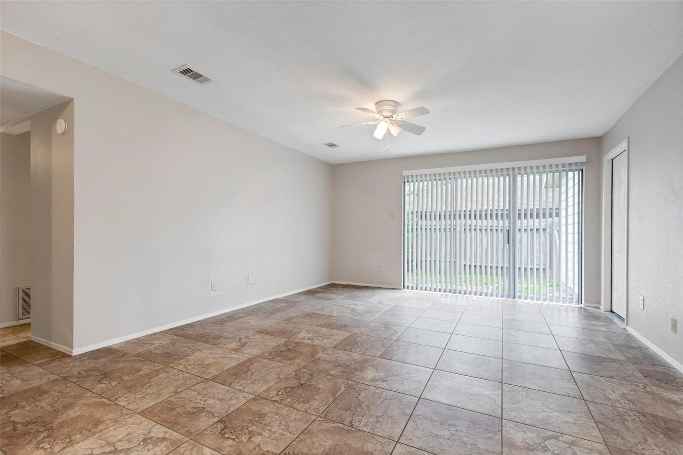 Photo - 81 Blue Fox Rd
