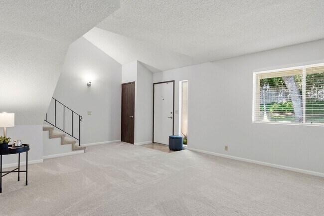 Photo - 7235 Cinnamon Cir