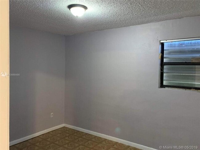 Photo - 10755 SW 222nd Dr