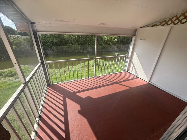 Photo - 797 W Lancaster Rd Unit F75