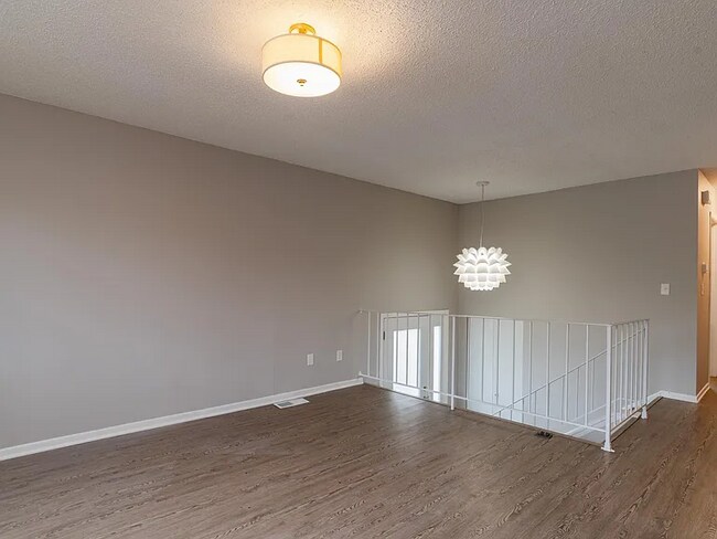 Photo - 5838 Lyndale Ave S