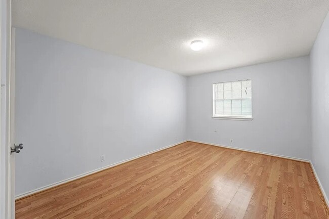 Photo - 10911 Marchant Cir Unit 10911