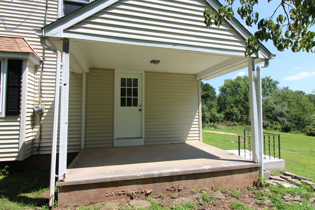 Photo - 229 Pittstown Rd