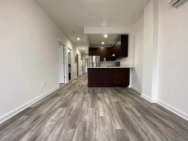 28A Lawton St