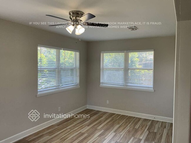 Photo - 8519 Lamanto Ave N