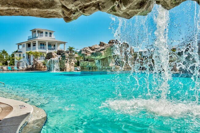 Photo - 187 Tropical Breeze Dr