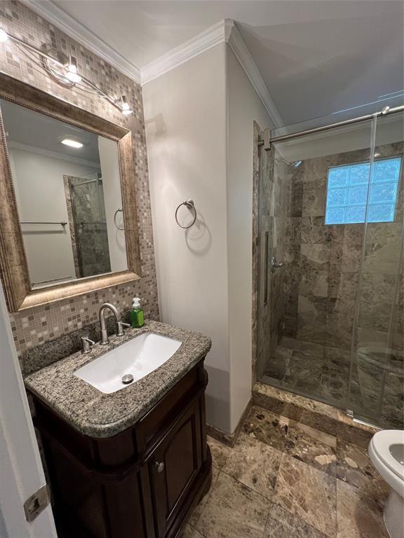 Photo - 18214 Kings Row