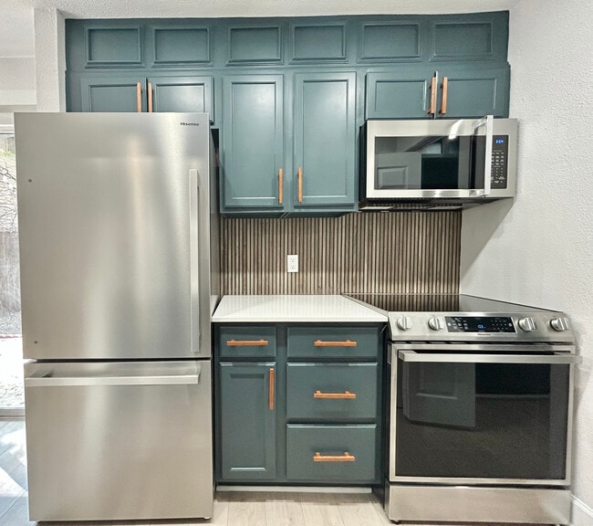 Photo - Tramor at Oak Run