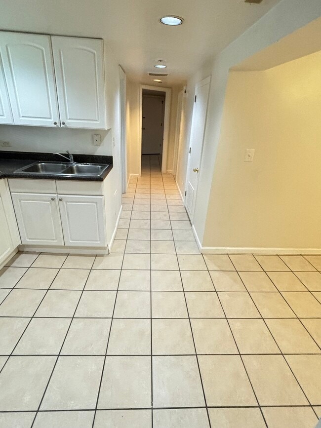 Photo - 2554 N Monitor Ave Unit 1