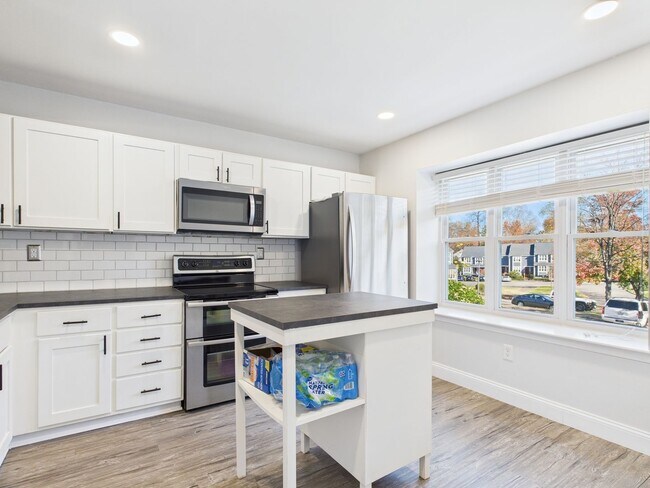 Photo - 10014 Joppa Pl