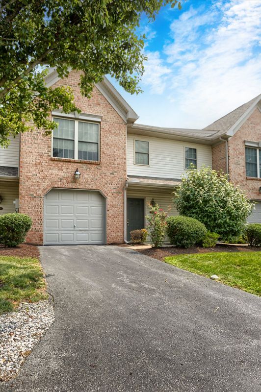 453 Waverly Woods Dr