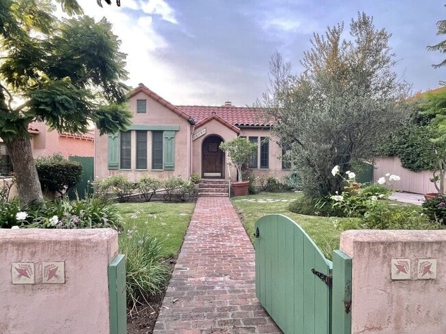 Photo - 10551 Troon Ave Casa