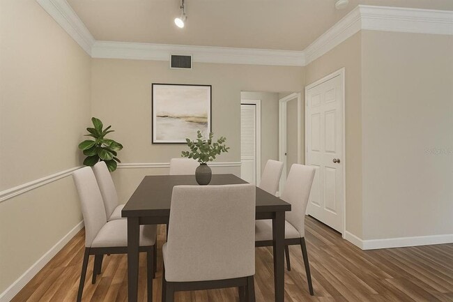 Photo - 3368 Parkchester Square Blvd