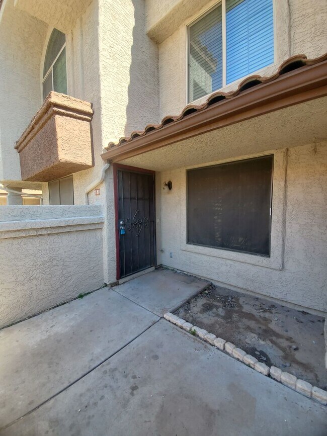 Photo - Fiesta Park Condos - 2 bd/2 ba - Mesa- Downstairs Condo Unit 180