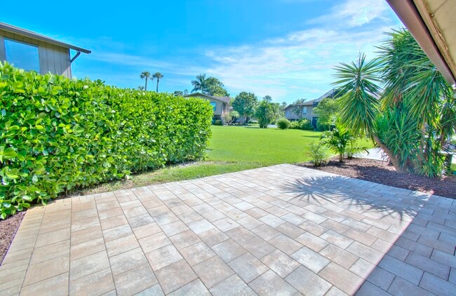 Photo - 787 Palm View Dr Unidad 787 Rental