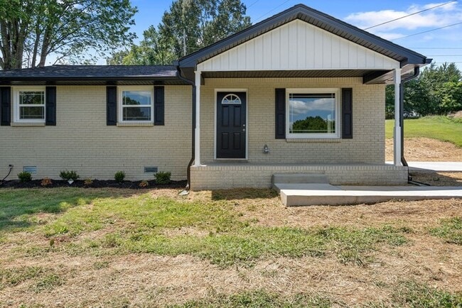 3776 John Taylor Rd