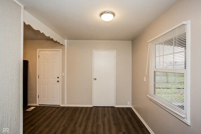 Photo - 5101 Patricia St