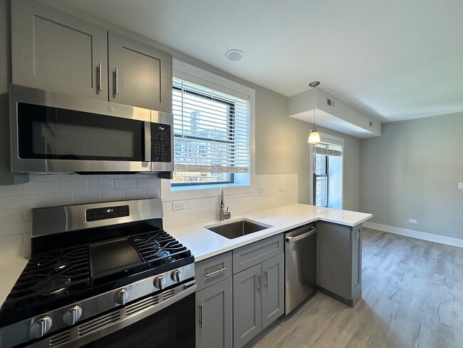 Photo - 1142 Oak Ave Unit E3