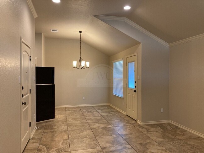 Photo - 5701 Luminous Ln