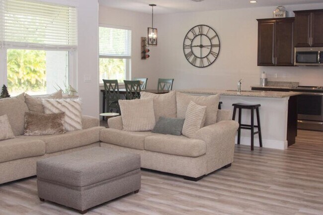 Photo - 12601 57th Rd N