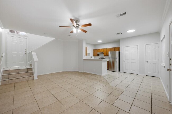 Photo - 1720 Constantino Cir