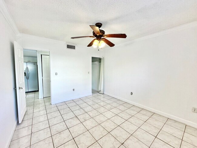 Photo - 4275 NW S Tamiami Canal Dr Unit 2-104