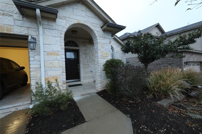 Photo - 1813 Slate Creek Dr