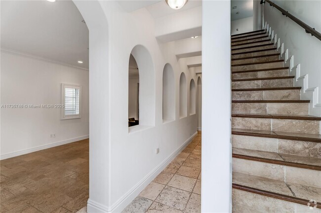 Building Photo - 10155 SW 75th Pl Rental