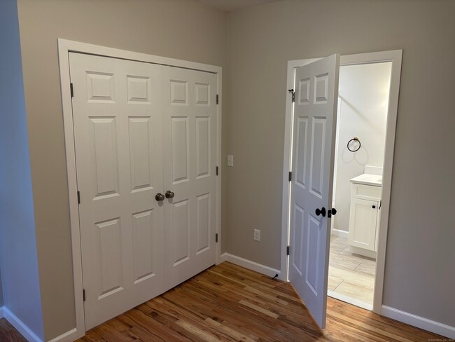 Photo - 23 Main St Unit 2 - The Burton Suite