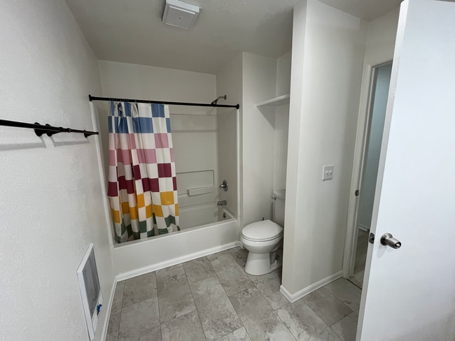 Photo - 616 S Harrison St Unit A