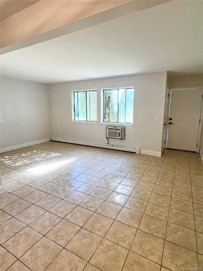 25 Ruth Ct