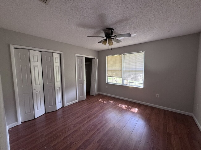 Photo - Charming 3-Bedroom Home with Bonus Room on Spacious Lot – Lake City