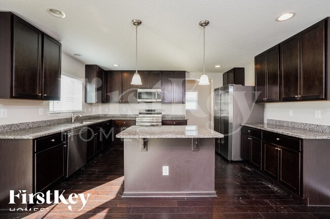 Photo - 1414 Lantern Light Trail