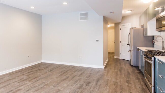 Photo - 2852 N Albany Ave
