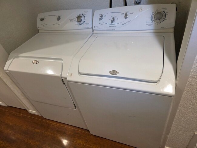 Photo - 316 E Imperial Ave Unidad B