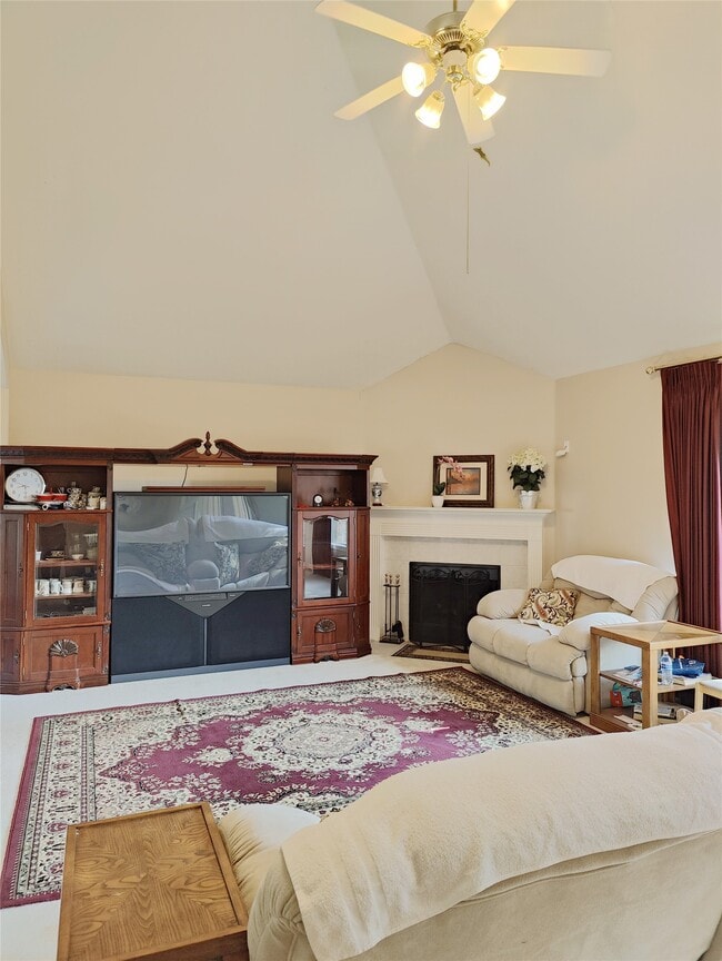 1035 Sussex Trail